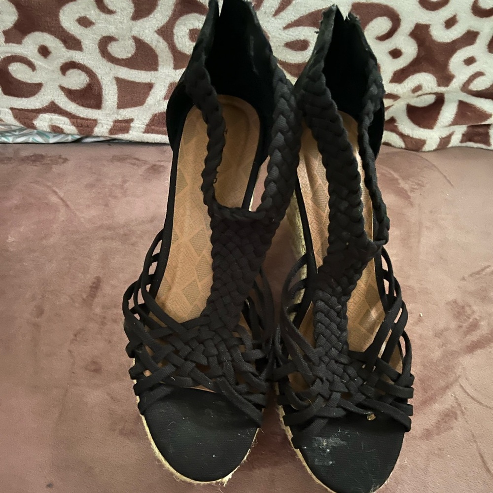 Wedge sandals